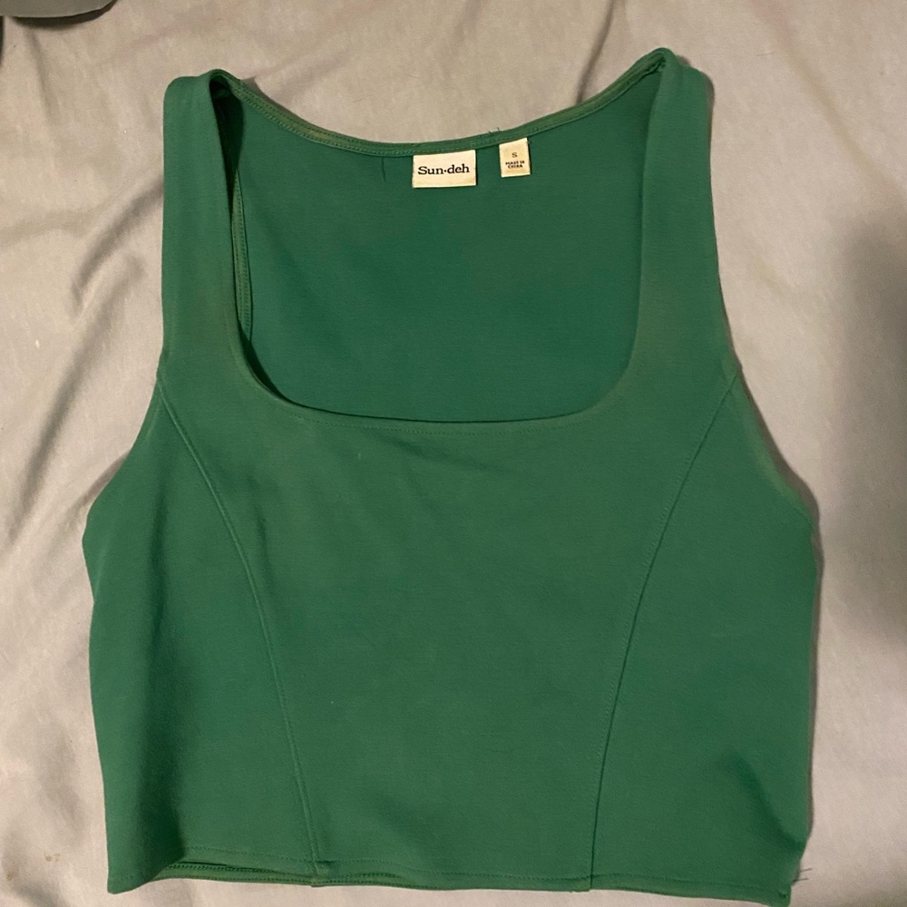 aritzia tank top